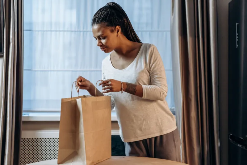 The Bag You Grab Without Thinking: What Your Autopilot Choice Says About Your Real Life